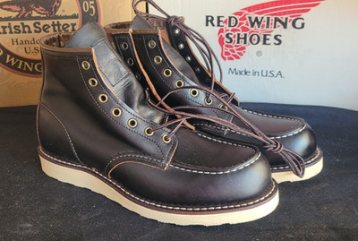 Red Wing 8849 - US 9 1/2 D - 6-inch Moc-Toe (NwoB - As is) Black Prairie