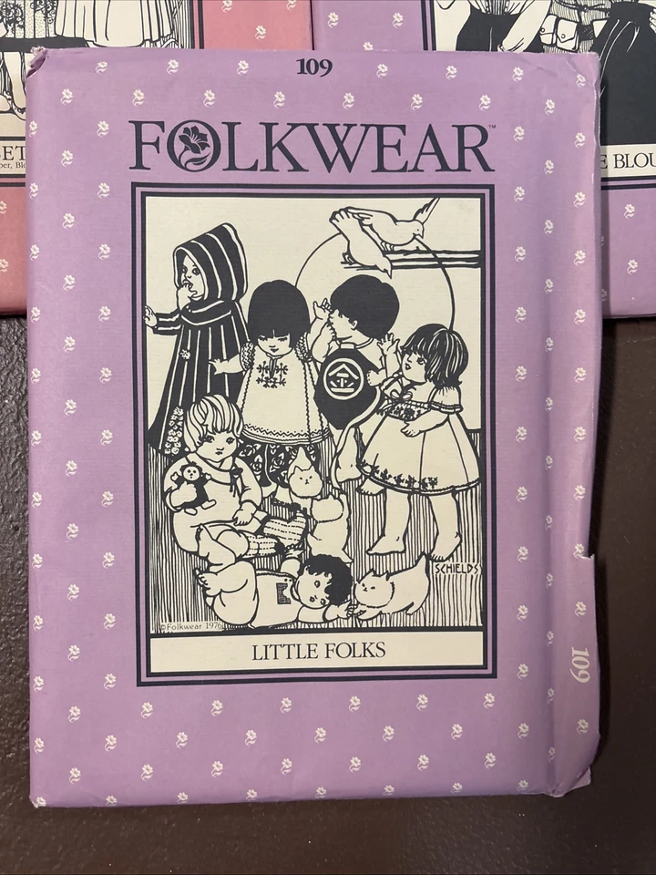 1982年民间服装图案5件未切割阅读说明见照片 — 第 2/4 张图片