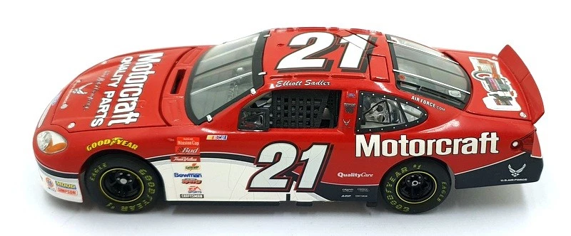 Team Caliber 1/24 Scale B212043MO - Ford Taurus #21 NASCAR 2001 - Elliot Sadler - Image 4 of 4