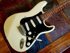 Fender Squier Series strat MIK 1992 - white