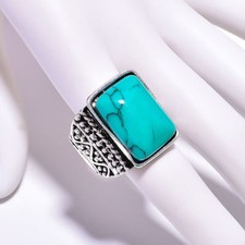 Beautiful Tibetan Turquoise Gemstone Vintage 925 Sterling Silver Ring size 8.25
