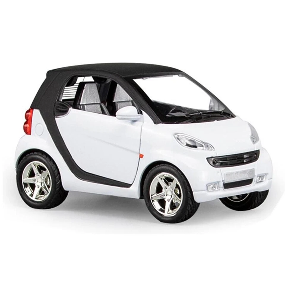 White 1:32 Pull-Back Model Car Metal Diecast Toy Vehicle Sound Light Kids Gift F - Image 2 of 4