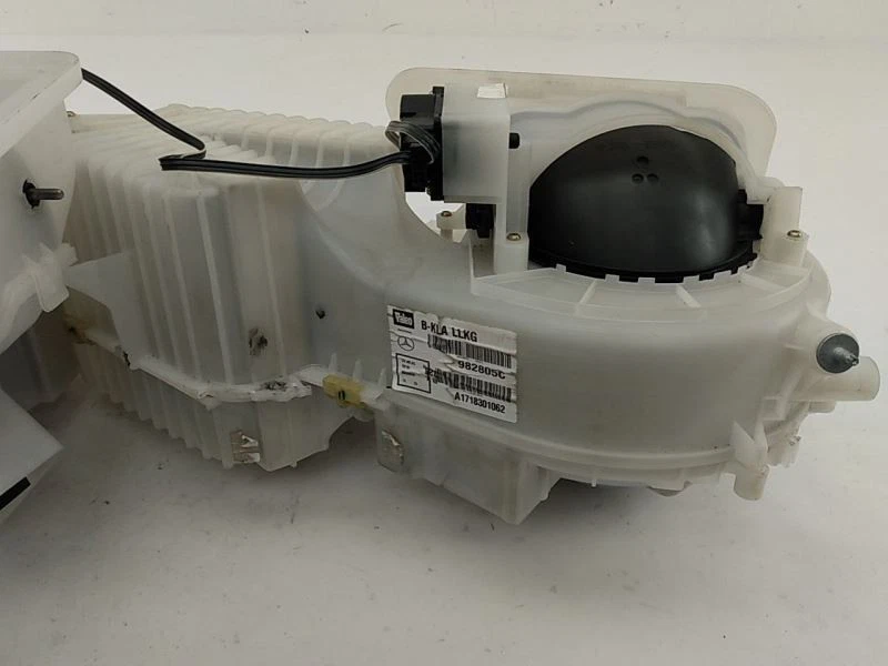 Caja de control de climatización MERCEDES BENZ SLK 280 350 R171 compatible con 2005-2011 Foto 3 de 4