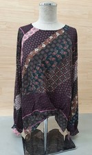 Karen Kane Amber Waves Womens Twist Hem Top Blouse Large 3L80550 Color PRT