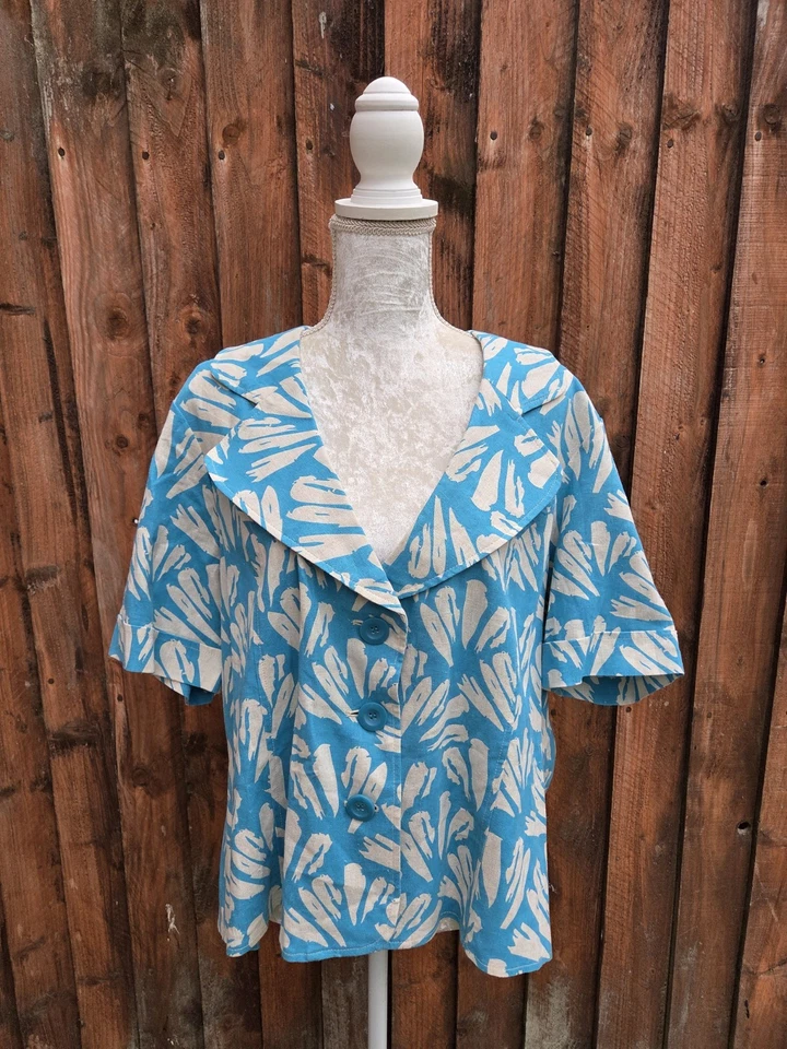 BNWT EWM Women's Linen Casual Palm Pattern Print Short Jacket Size UK 24 - Image 4 of 4