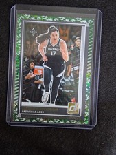 2025 Panini Donruss WNBA Megan Gustafson #36 green dragon case hit!