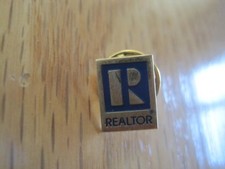 Vintage Realtor Pin Back Blue