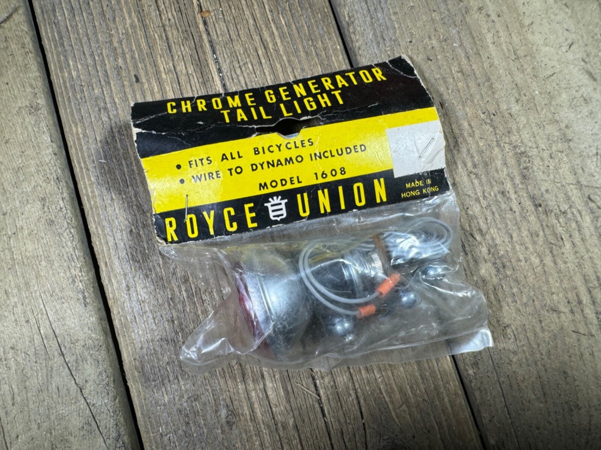 Feu Arrière Vélo Vintage Royce Union – Rouge, Pour Dynamo Ou Batterie, NOS