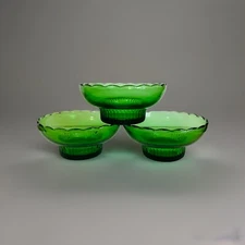 Vintage Set of (3) Emerald Green Glass Bowls E.O. Brody Cleveland USA