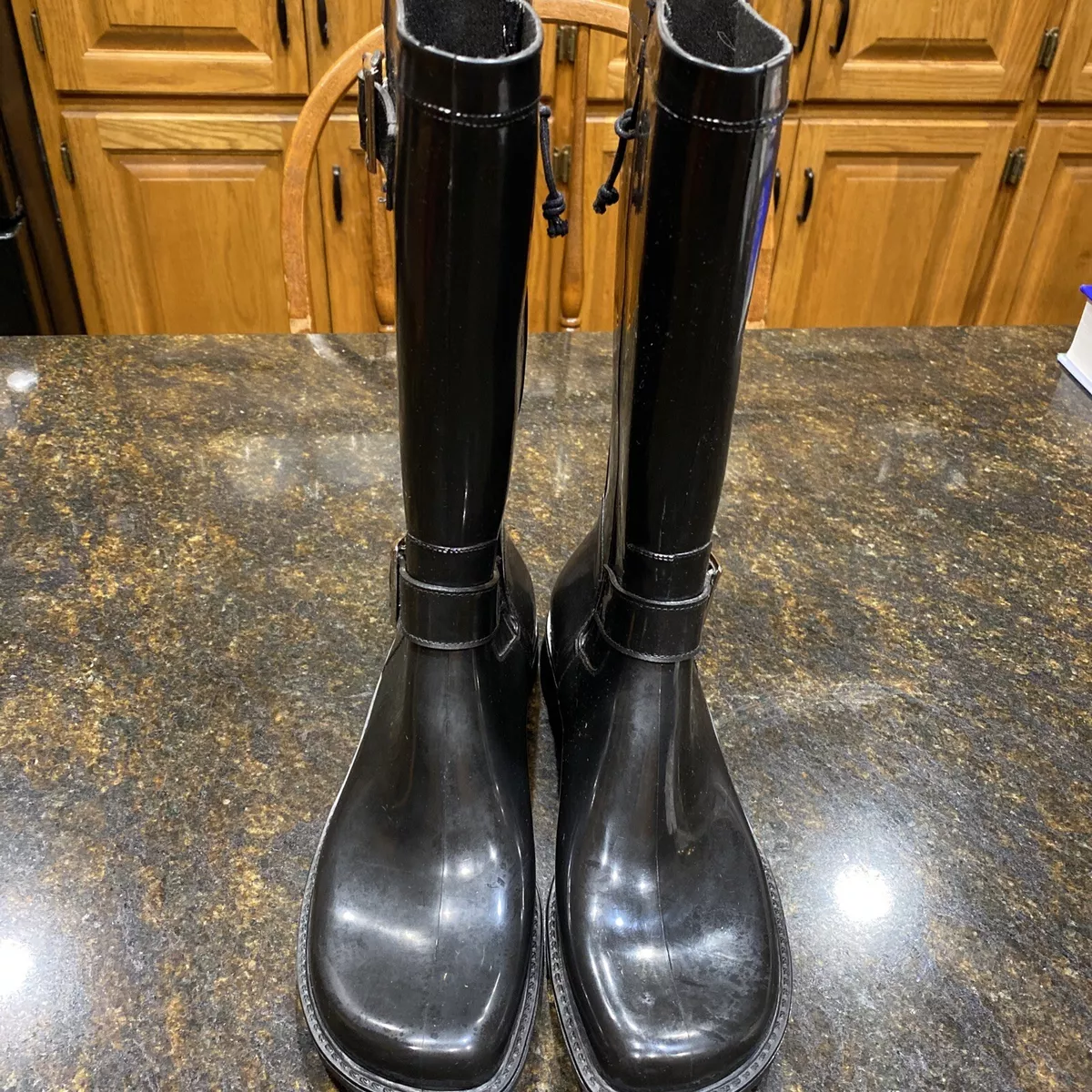 Donald pliner hotsell rain boots