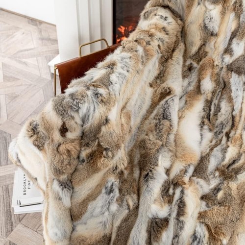 Luxury Rabbit Fur Throw Blanket - 60" x 80" Straw Yellow Soft Plush Comfort - Picture 4 of 11