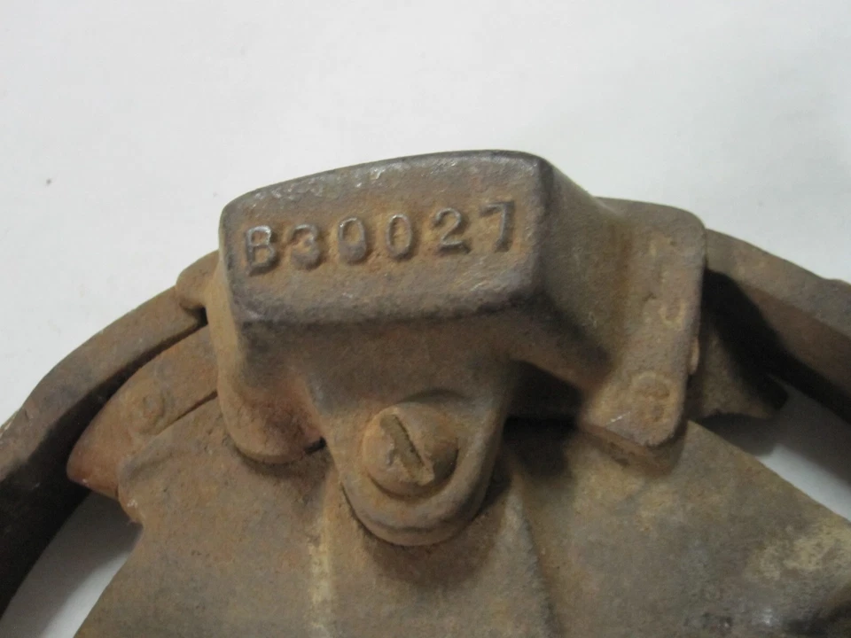 John Deere 7000 B29473 placas jardinera cajas montaje aldaba inferior B30027 Foto 2 de 4