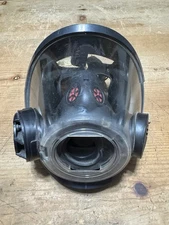 Scott AV-3000 HT Fire Fighter SCBA Mask Amp Bracket SIZE Medium 5-pt harness 2S