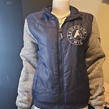 A ropostale NYC Navy/Gray Colorblock Puffer Full Zip Pockets Size S