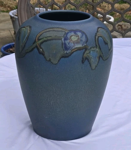 Rookwood Vellum Glazed 1919 Floral Vase Signed Charles Stewart Todd 9 1/4" 999C