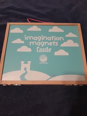 MindWare Imaginetics Magnetic Shapes Castle Set Wooden Case + Design Cards