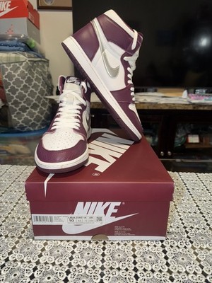 Nike Air Jordan 1 Retro High OG Bordeaux High Sz 10.5M  Top White 555088-611
