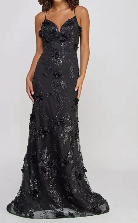 Embroidered Ball Gowns for Women for sale | eBay Embroidered Ball Gowns for Women for sale | eBay