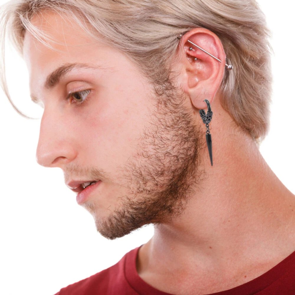 Aggregate more than 167 chain earrings men best seven.edu.vn