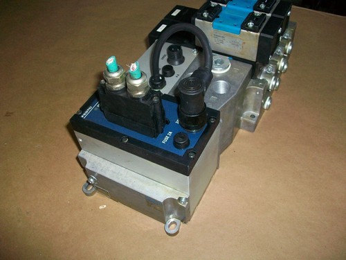 Festo Profibus Pneumatic Solenoid Valve Stack IFB13-30   VIGP-04-FB-D-1   - Afbeelding 2 van 4