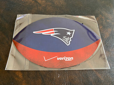 *NEW* New England Patriots Football Magnet NE NFL SGA