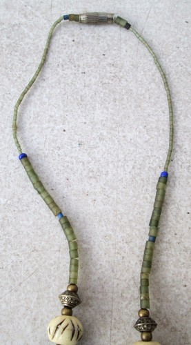 Vintage Chin Hill Tribe Jade, Tiger Eye, Lapis & Venetian Glass Bead Necklace - Picture 4 of 4