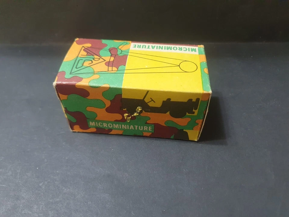 POLITOYS 5 AUTOBLINDA PER TRASPORTO MILITARI 1/41 MICROMINIATURE + BOX - Immagine 2 di 4