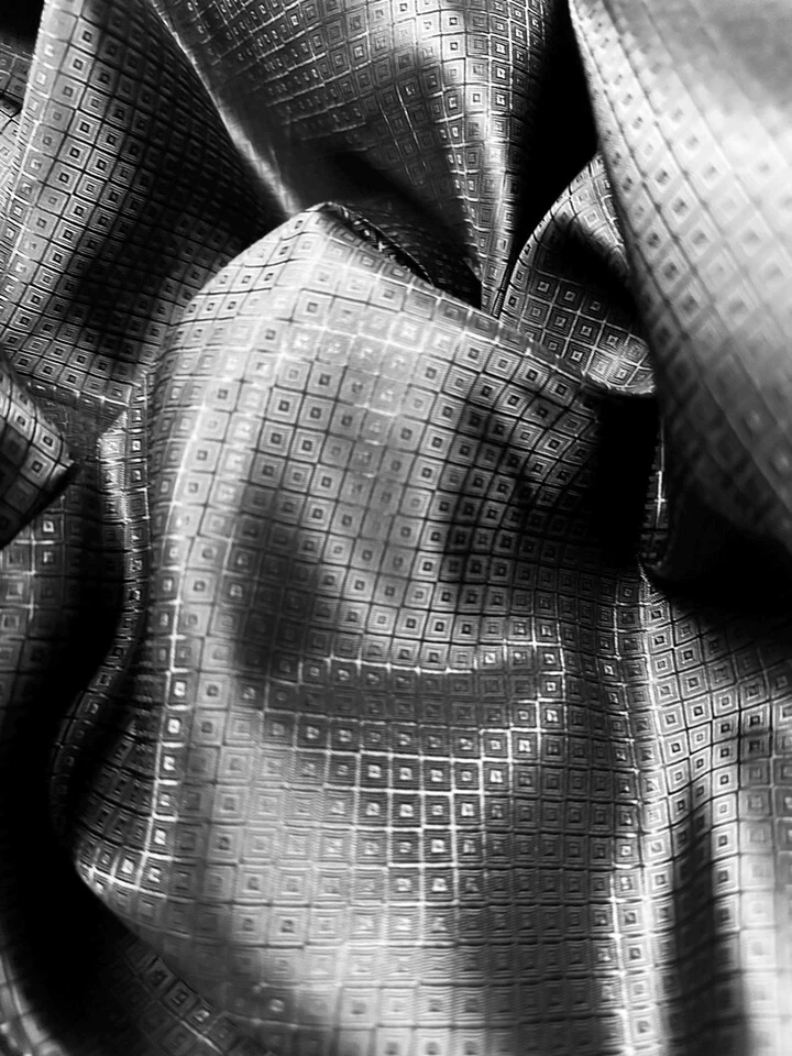 Black Cupro Bemberg Lining Diamond Viscose Jacquard Fabric Material 60"W - Image 3 of 3