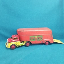 Vtg 24" Wyandotte Toys Chieftain Lines Cargo Motor Transport Fleet Truck Red 