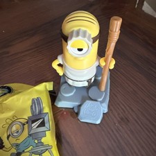 Wendy  s Minions  Monsters Kids Meal Toy - Richard