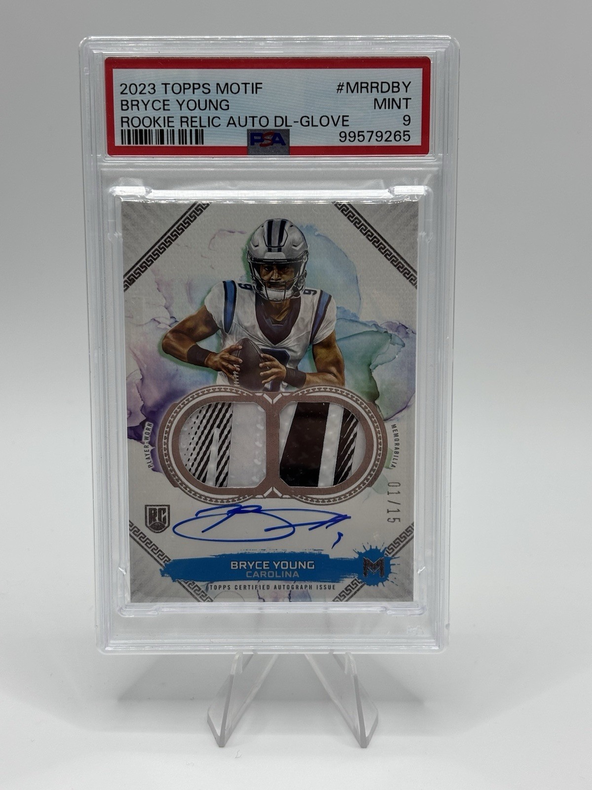 Bryce Young Topps Motif Motif Rookie Relic Autograph Dual #MRRDBY Glove