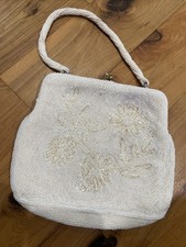 Vintage La Regale Ivory  White Floral Beaded Kiss Lock Purse Evening Hand Bag