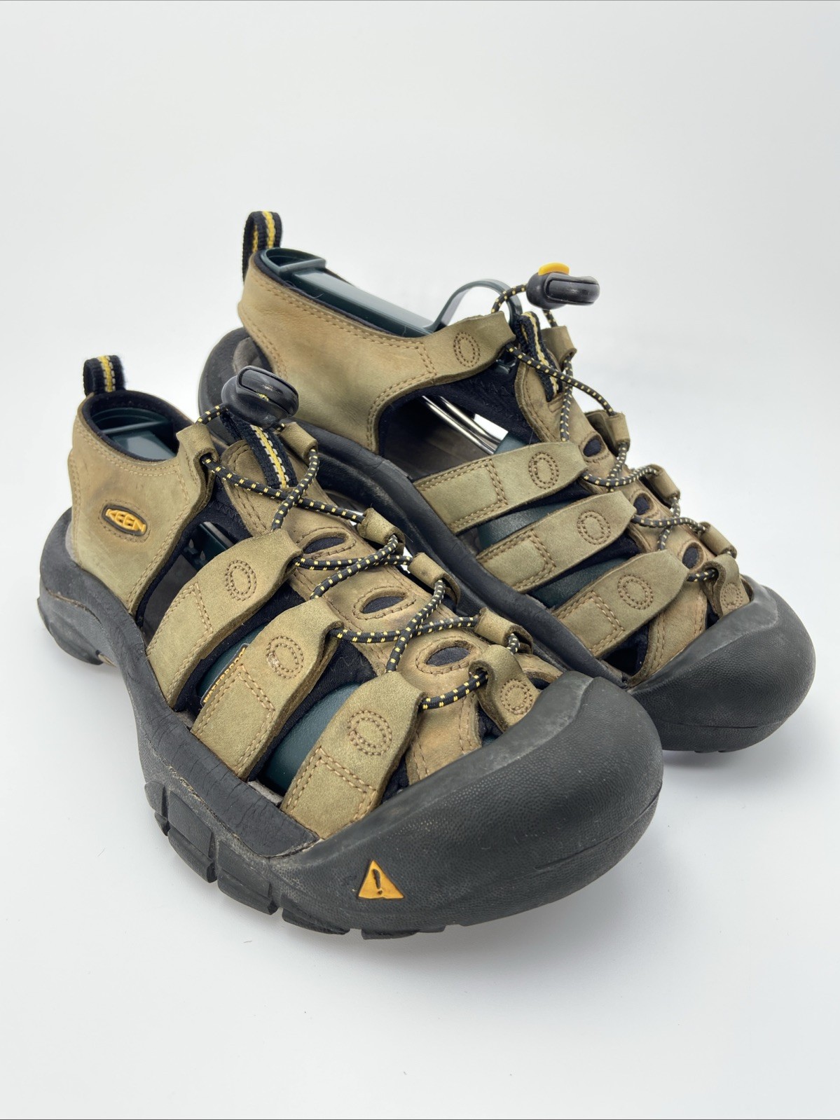 Sandali Keen Newport H2 in pelle marrone da esterno impermeabili punta chiusa da uomo taglia 7 (O)