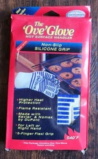 The Ove Glove 2-Pack - Oven Mitts - Superior Hand Protection from Heat and Flame