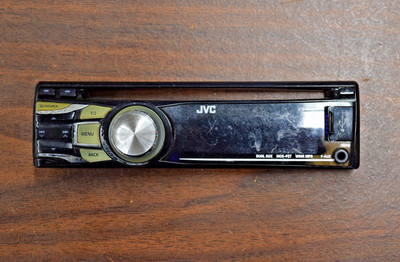 JVC FACEPLATE MODEL KD-R420 CD RECEIVER Car Radio  Controls only