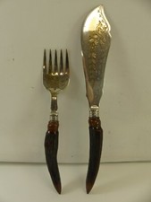 (RefJOH31) Sterling silver collared servers silver plated with bovine horn handl