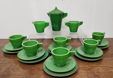 VINTAGE AKRO AGATE GREEN JADEITE CHILDS SET 22 PIECES