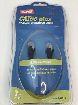 CAT5e PLUS SNAGLESS NETWORKING CABLE ITEM #631017 7FT 2.1 M RJ45 Male/male