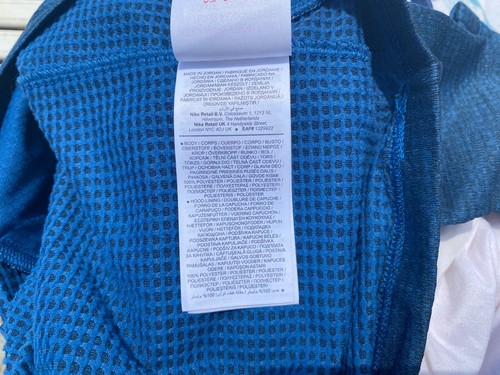 Nike Hoodie Fabric Tech Child Size M - 137/57 7/8in - Picture 9 of 10