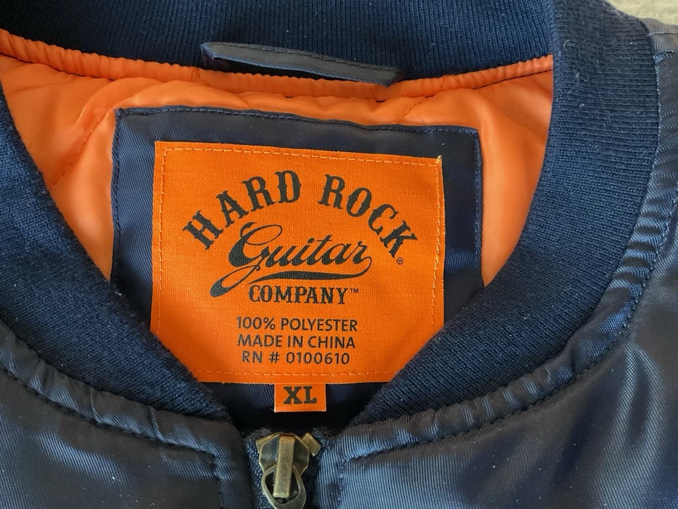 Hard Rock Guitar Co. Full Zip Quilted Navy Bomber Jacket Sz XL Hard Rock Casino - Image 3 of 4