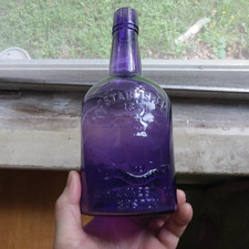 W.H.JONES & CO BOSTON EMB BEAR AMETHYST QUART 1890s PRE PRO WHISKEY BOTTLE