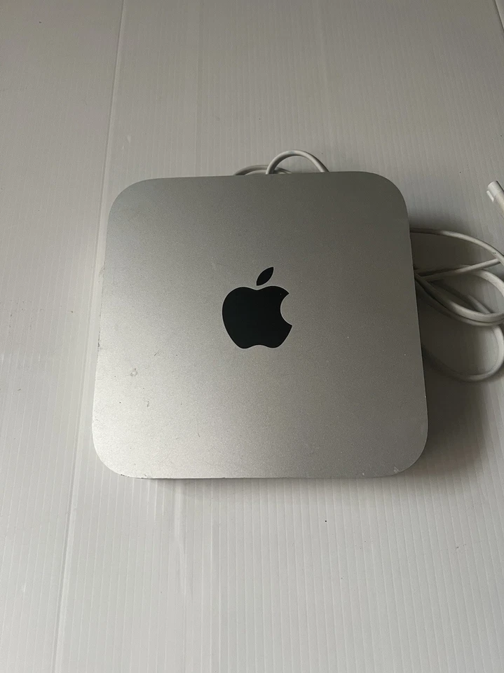 Apple Mac mini A1347 Desktop Late 2012 i5 2.5Ghz 4GB RAM 512GB SSD - Image 2 of 4