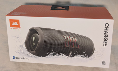 JBL Charge 5 Tragbarer Bluetooth-Lautsprecher - Forest Green