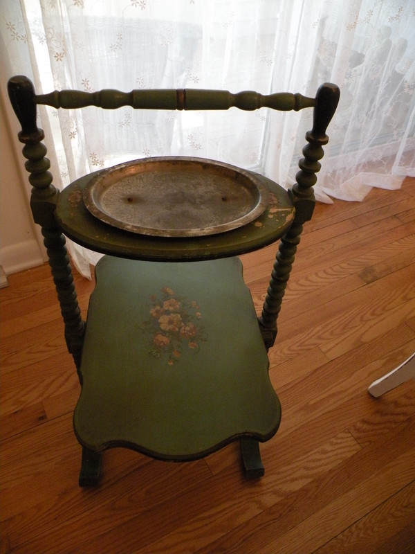 A "Cushman Smoker" Antique ~ 31" Tall