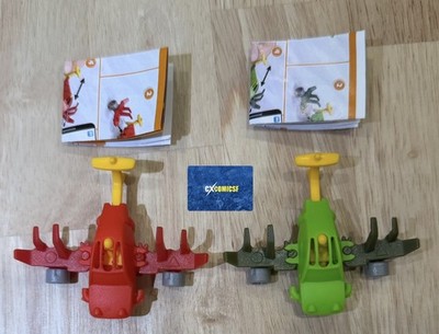 CAR TO PLANE COMPLETE SET OF 2 TOYS WITH PAPERS KINDER JOY 