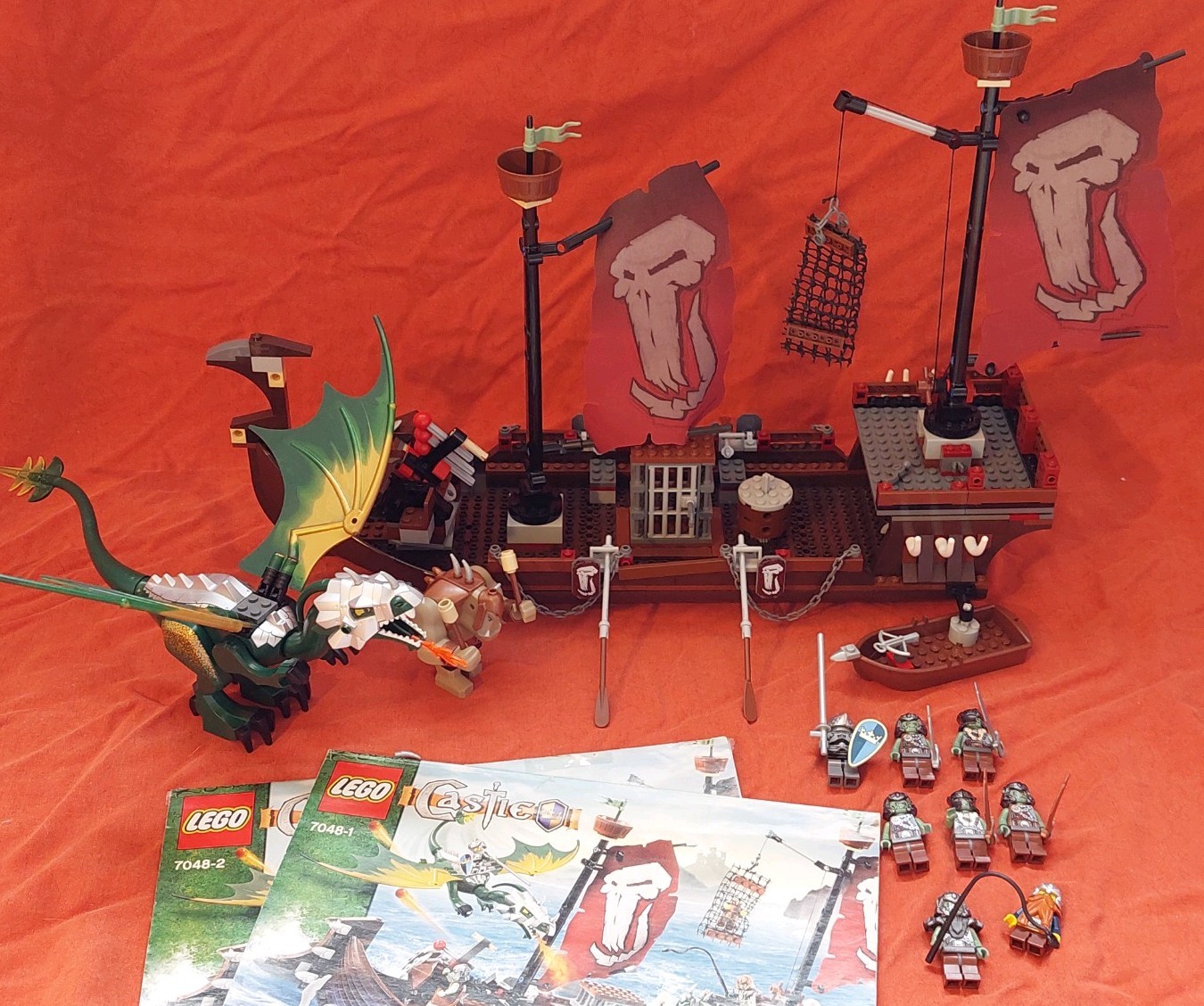 LEGO CASTLE Trollschiff 7048 mit Figuren Drache, braunem TROLL