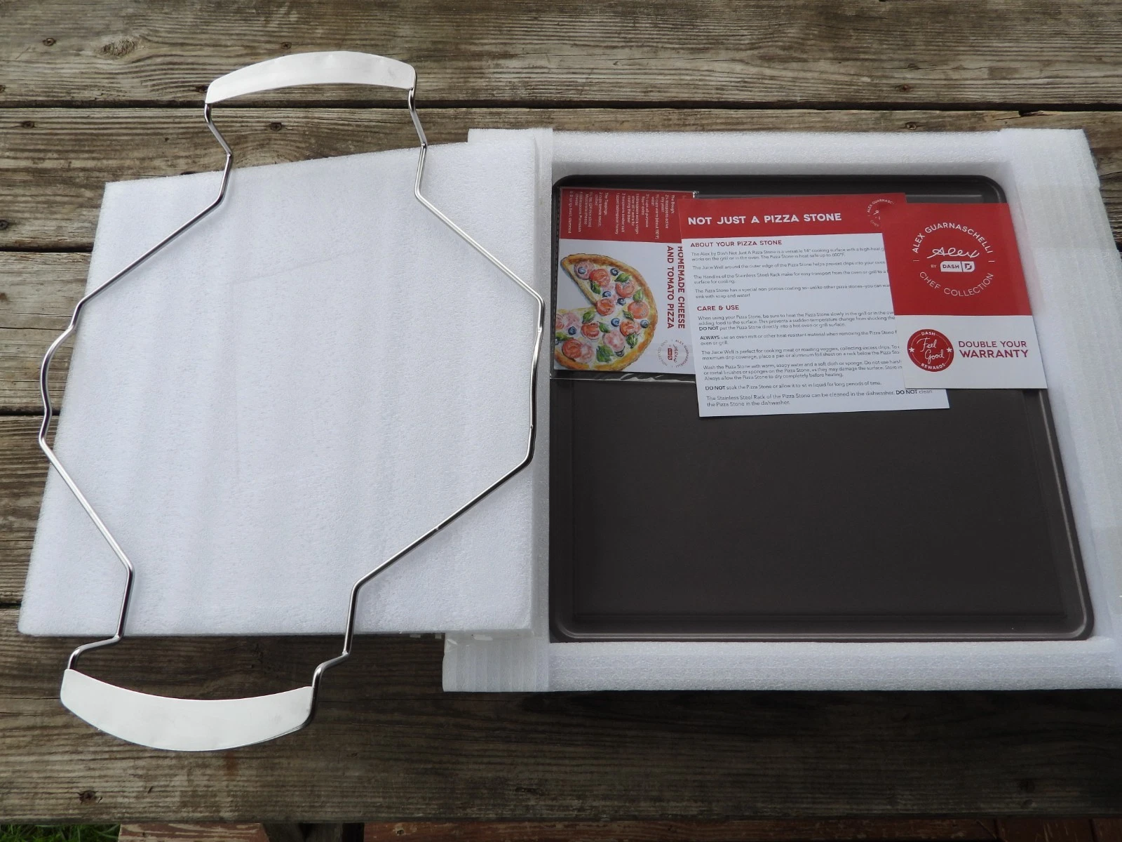 alex guarnaschelli Collection 14" pizza stone
Opens in a new window or tab