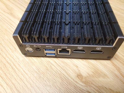 【新品】PROTECTLI The Vault Model FW4B 120GB Amazon.com: Protectli Vault FW4B - 4 Port, Firewall Micro