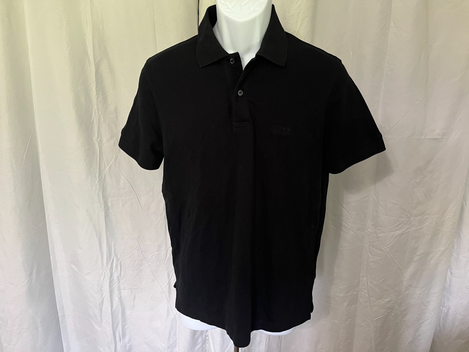 HUGO BOSS Men's jet black Modern Fit short sleeve golf polo shirt Medium M EUC thumbnail 2