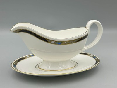 Royal Worcester Raffles - Sauciere mit Griff und Ständer